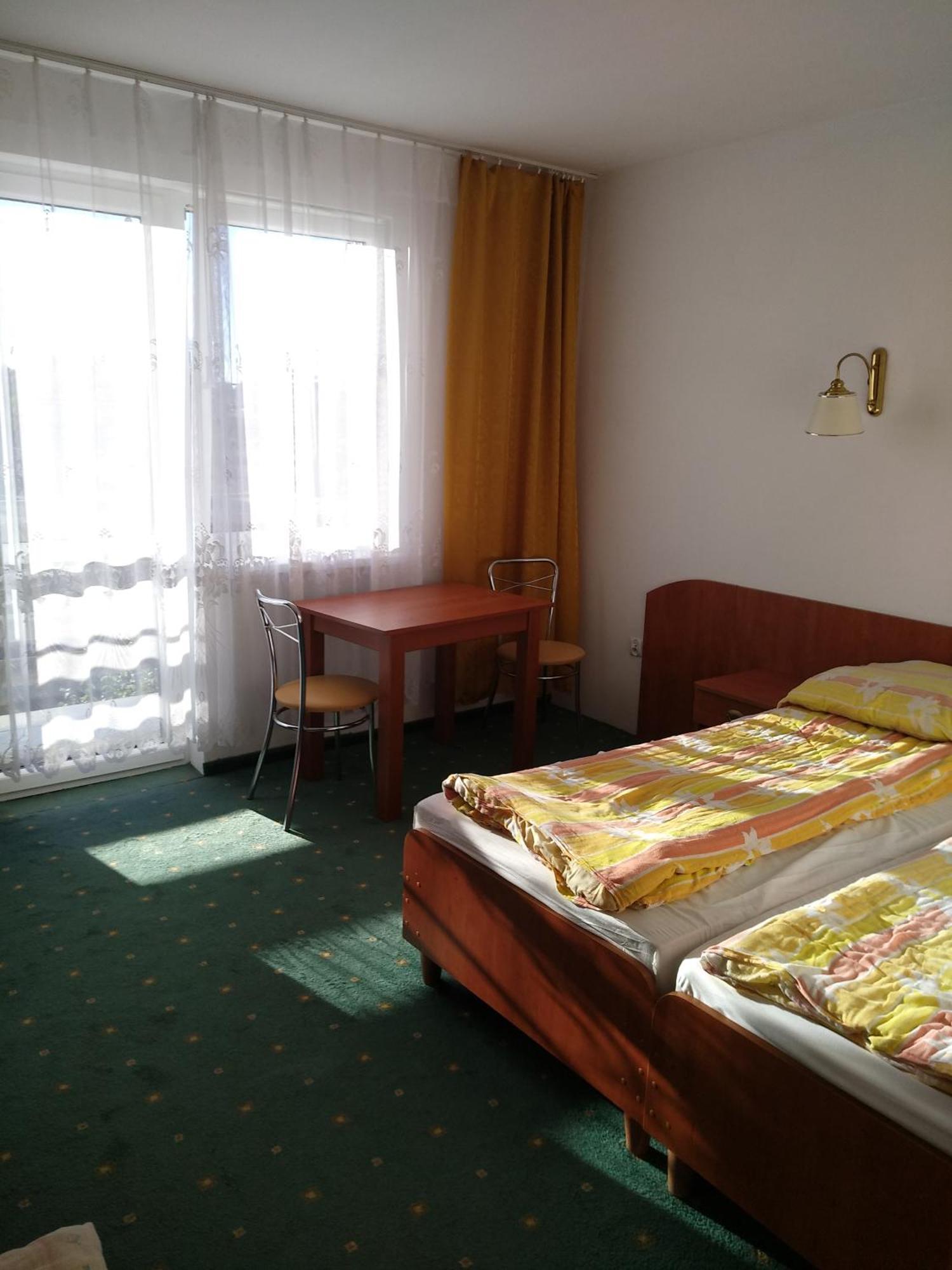 Joda Pokoje Goscinne Rewal Zimmer foto