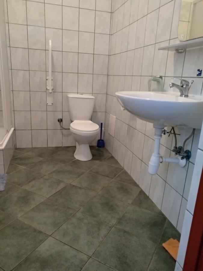 Joda Pokoje Goscinne Rewal Exterior foto