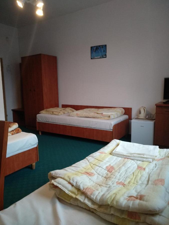 Joda Pokoje Goscinne Rewal Exterior foto